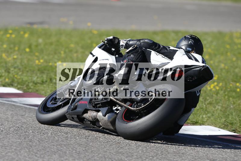 /55 20.09.2025 Speer Racing ADR/Gruppe weiß/130